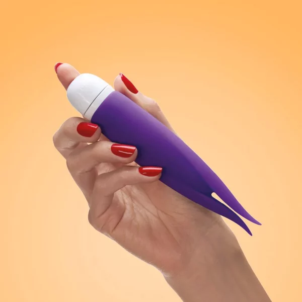 VOLITA-Mini-Vibrator-Violet-Handshot